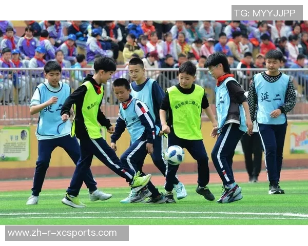 代入式足球球星带你沉浸体验绿茵赛场激情瞬间